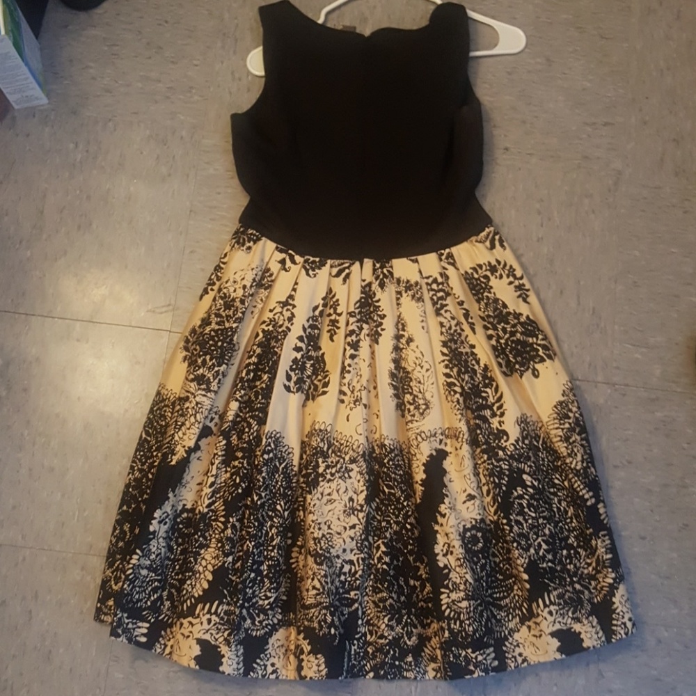 Taylor dress